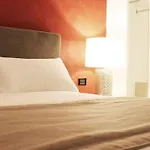 Up Wellness & 4*