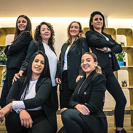 Ξενοδοχείο Up Wellness & 4*
