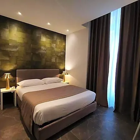 Up Wellness & 4*