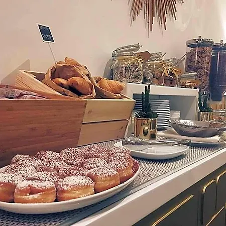 Ξενοδοχείο Up Wellness &