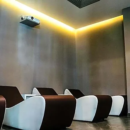 Ξενοδοχείο Up Wellness &